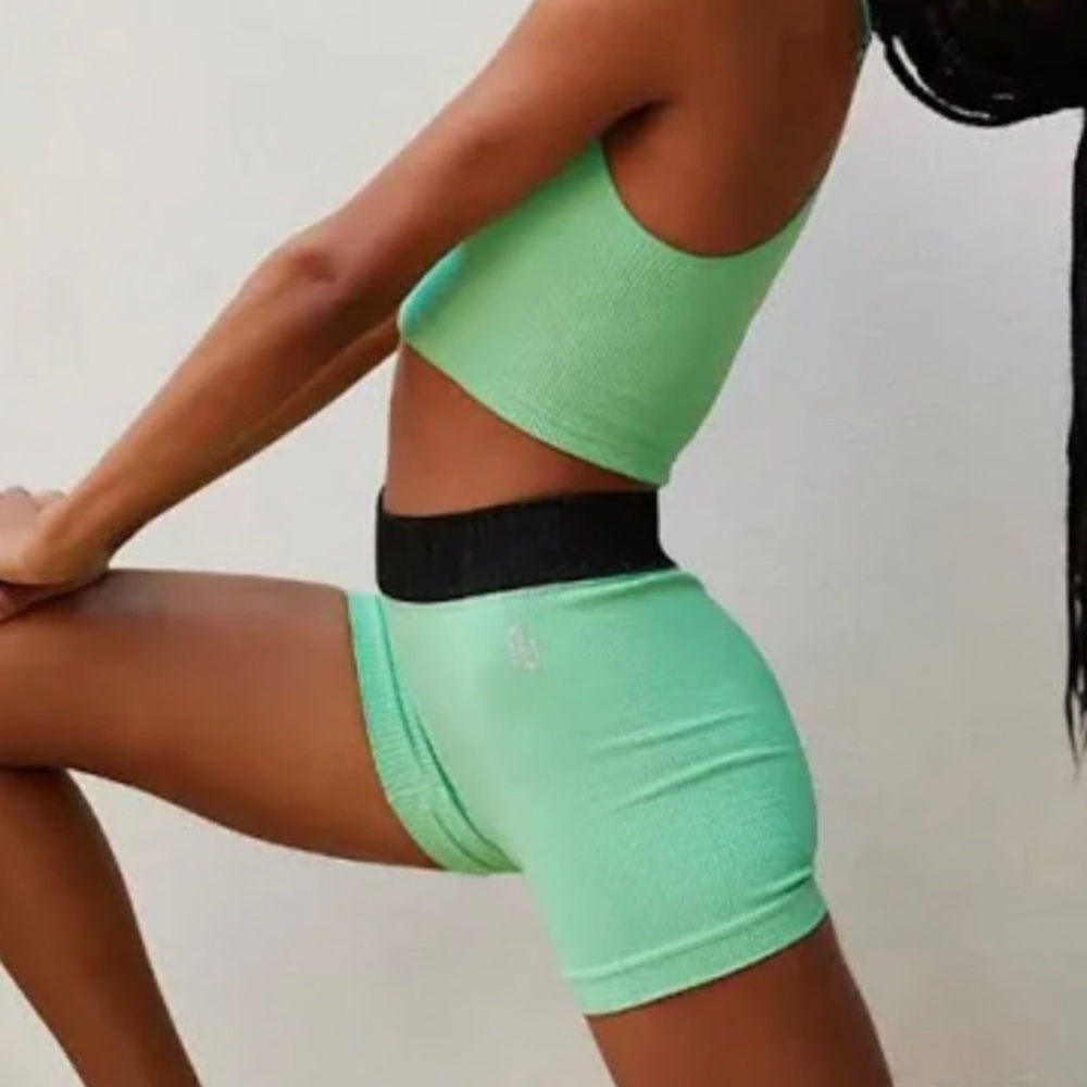 NWOT FP Movement Happiness Runs Prajna Shorts M/L Green
